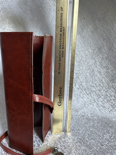 GORGEOUS Vintage Style Embossed Chestnut Leather Pencil/Brush Case By Twilight - Picture 8 of 16
