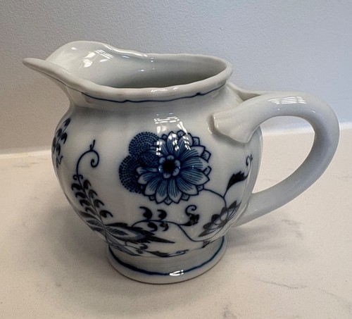BLUE DANUBE JAPAN CREAMER 3 1/2" - block rectangle backstamp - PERFECT - Picture 7 of 11