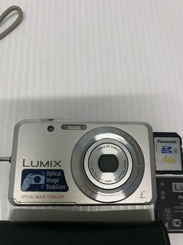 Cámara digital Lumix Panasonic DMC-FH4/SD 4 GB/Batería/Estuche ENVÍO GRATUITO - Imagen 9 de 9
