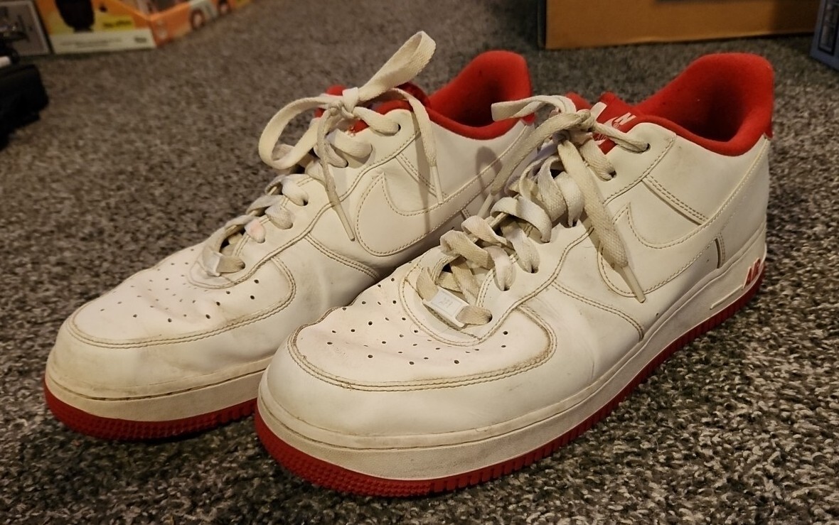 Nike White Low-Top Sneakers with Red Lining Nike Dunk Low Picante Red – Puffer Reds main image 4
