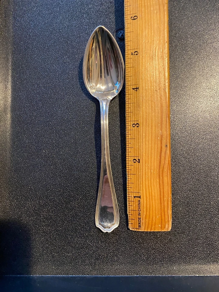 1 REED AND BARTON HEPPLEWHITE STERLING GRAPEFRUIT SPOON 11 AV.HAND POLISHED - Image 3 of 3