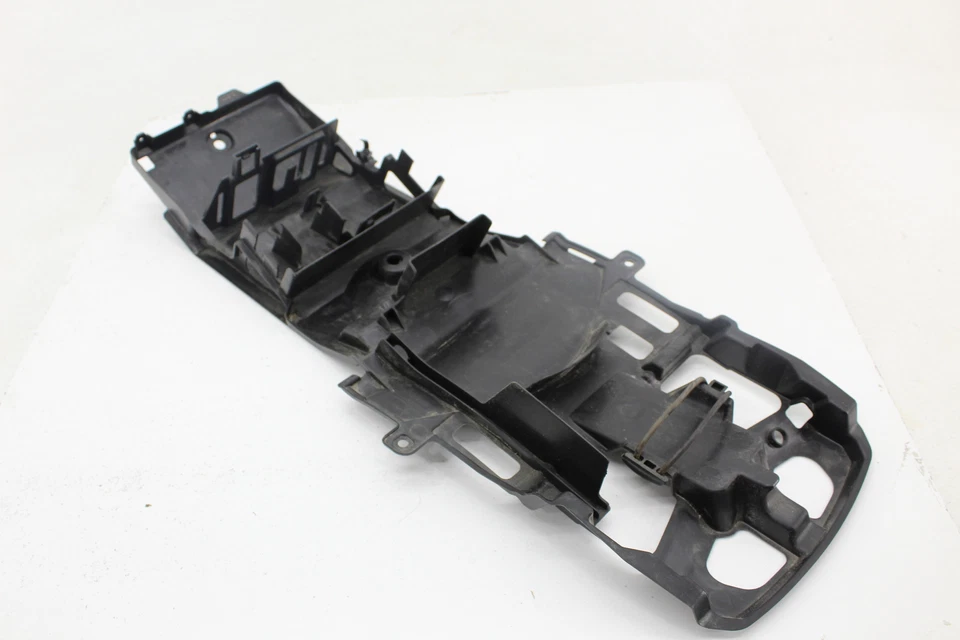 Bandeja de batería trasera de plástico para Suzuki GSXR600 GSXR750 2011-2025 Foto 2 de 4
