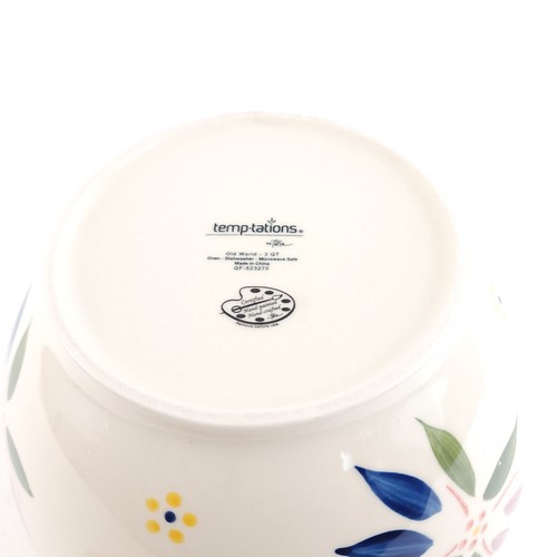 Temp-tations Old World 3-qt Salad Bowl with Wood Servers Confetti - Picture 9 of 9