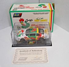 Revell 5 Terry Labonte Kellogg's Corn Flakes 1998 Monte Carl Die Cast Car 1:24