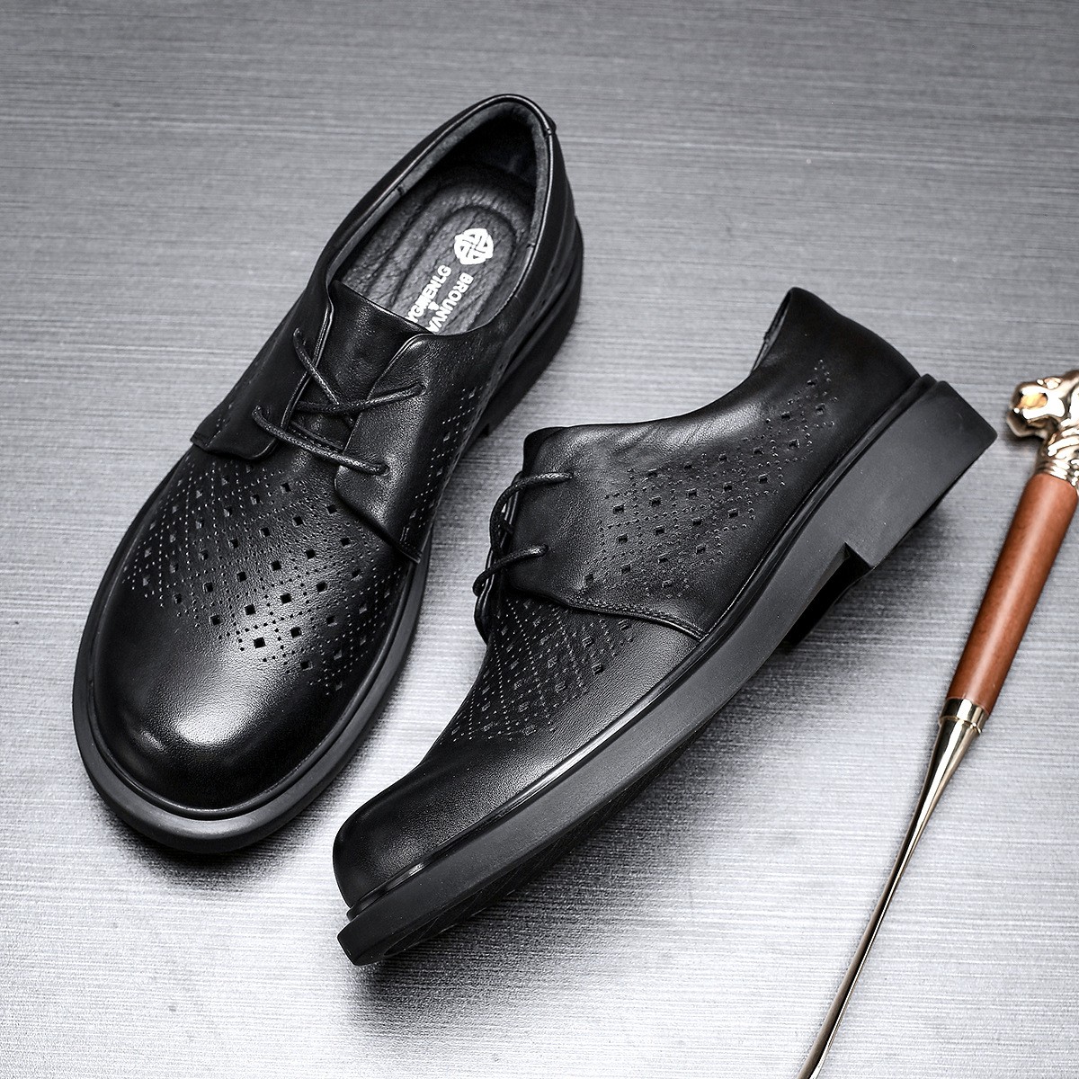 SAOLA Scarpe da lavoro eleganti formali stringate traspiranti in vera pelle scavate da uomo taglia