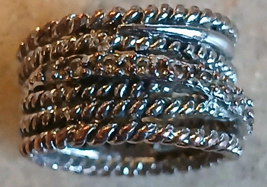 Pave Textured Statement Ring  Size 7 Silver And C… - image 4