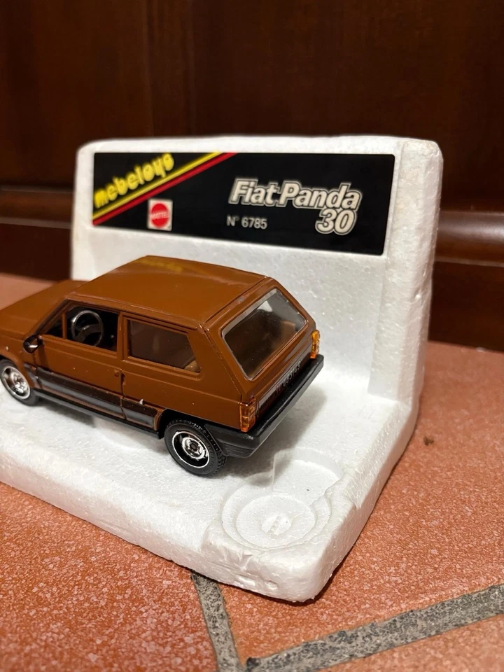 Fiat Panda 30 1/25 MEBETOYS MATTEL PERFETTA CON BASETTA ORIGINALE - Immagine 4 di 4