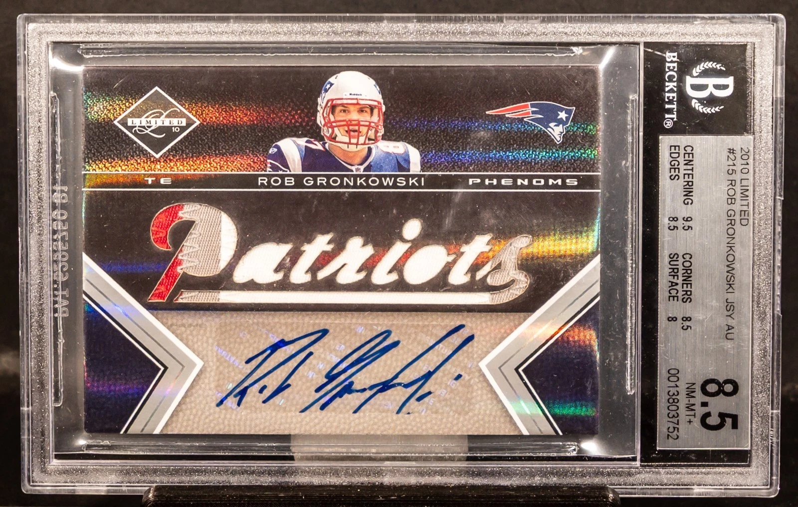 Rob Gronkowski Panini Limited #215 Jersey Autograph