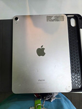 Apple iPad Air 11 in Tablet 256GB Wi Fi 4GB RAM Silver Apple iPad Air 2022