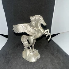 Hudson Pewter "WINGED PEGASUS" #3707 ~ Signed SLY ~ Made In USA 1985 4” tall 