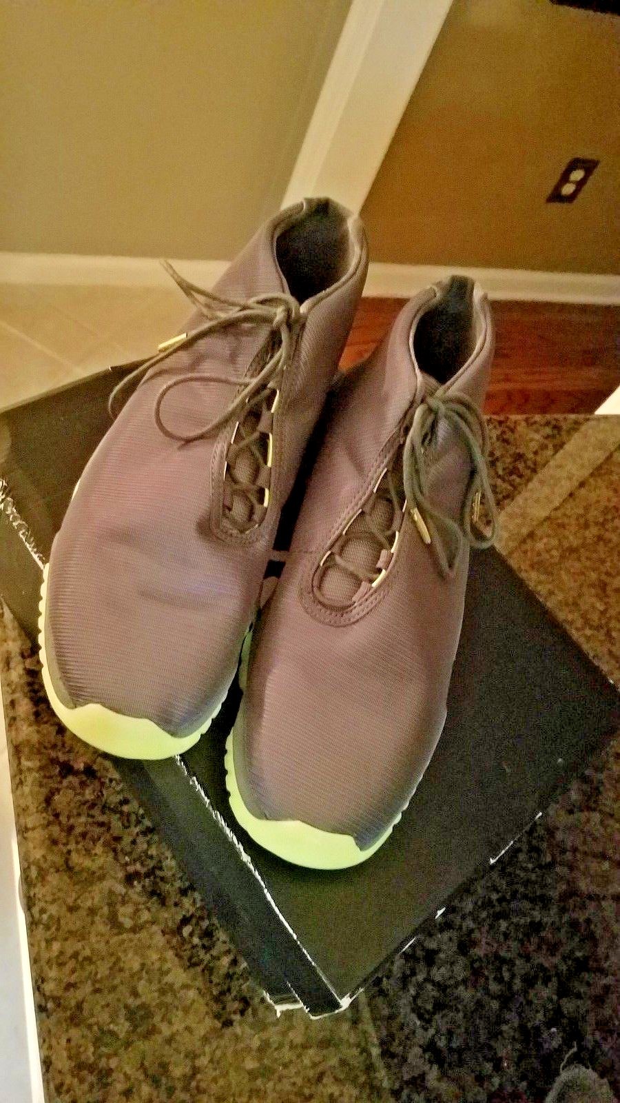 Nike Air Jordan Future 656503-025 Dark Grey/Volt 3M Reflective Men's Shoes 10.5 Nike Air Jordan Future 656503-025 Dark Grey/Volt 3M Reflective Men's Shoes 10.5