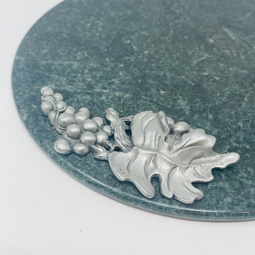 Seagull Pewter Charcuterie Cheese Board Tray Green Marble Grapes Vine 1992 Vtg - Picture 4 of 16