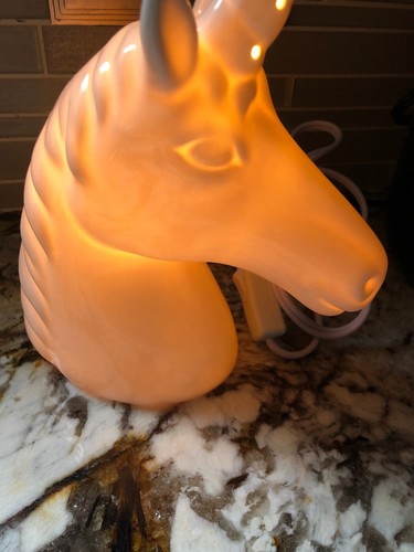 UNICORN Ceramic Night Light Lamp Figurine Target Pillow-fort White Plug In - Picture 7 of 12