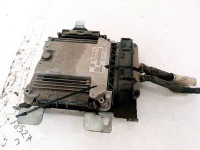 Volkswagen Caddy 2007 ECU Engine Computer (Engine Control Unit) 03 #1728218-41