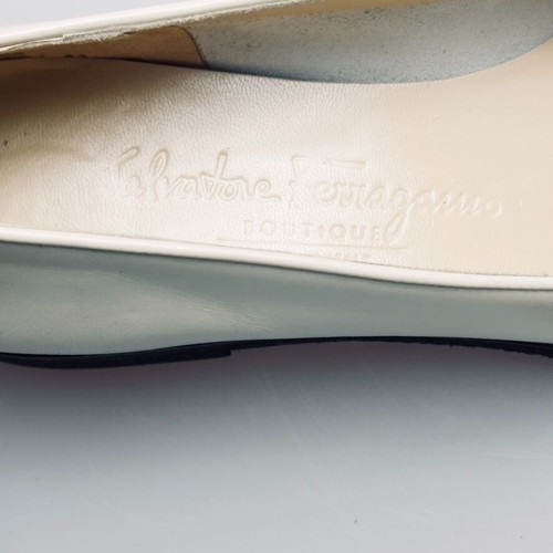SALVATORE FERRAGAMO Women’s Shoes Ivory Leather Tassel Accent Heels Size 8.5AAAA - Picture 11 of 12