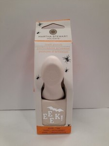 Martha Stewart 2009 Holidays Halloween Craft Punch Eeek Bat