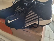 Nike Impact Shark Knagi piłkarskie Czarne Białe Metaliczne Srebrne US 9,5 NOWE
