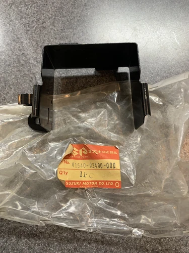 HOLDER, BATTERY