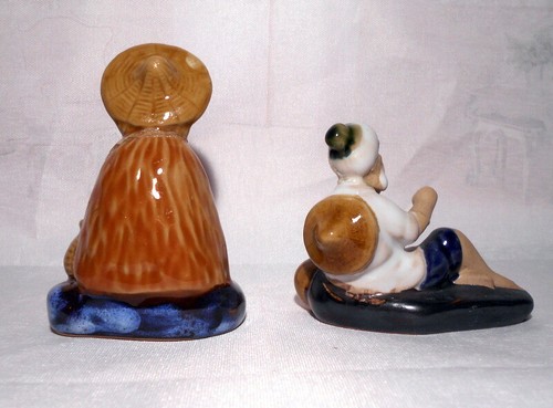 LOTTO DI 2 STATUINE PESCATORI CINESI - Foto 2 di 8
