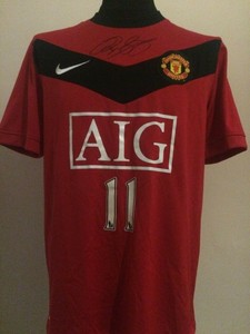 ryan giggs jersey number
