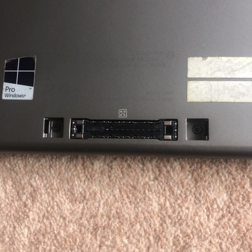Toshiba Tecra Z40-C-12Z/i5-6200U/8GB Ram/256GB Windows 10 Pro - Picture 10 of 11
