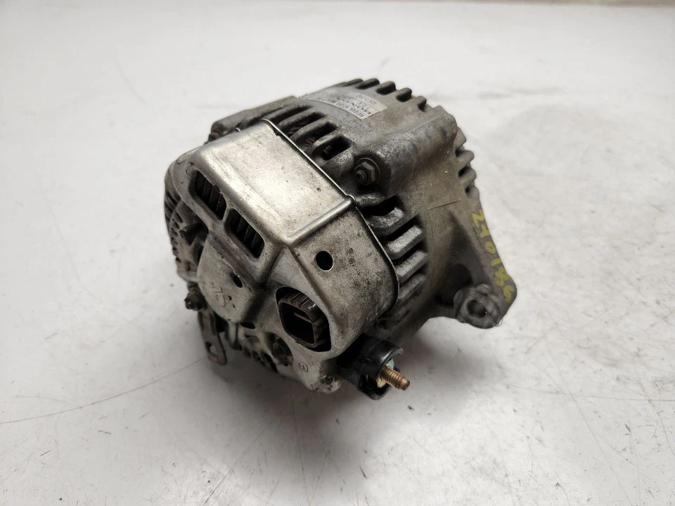 Оригинальный генератор переменного тока 1999-2001 Honda CR-V 31100P3FJ51 - Изображение 3 из 4