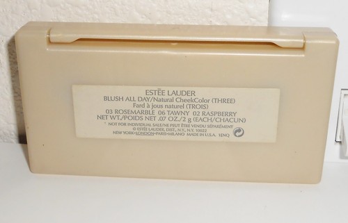 Estee Lauder Blush All Day Powder Blusher Trio in Rosemarble, Tawny, Raspberry - Picture 2 of 2