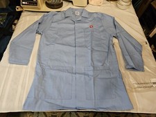 CLEARANCE   Men's Small Lab Coat LOOK Measurements in pics. New in PKG