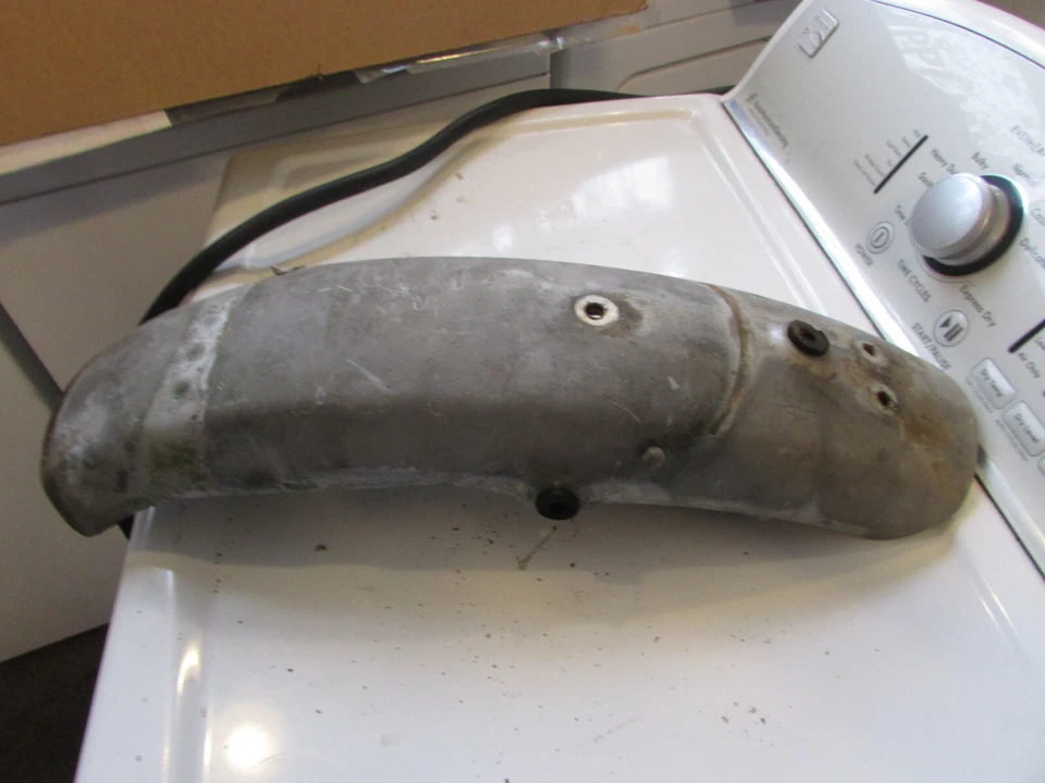 Guardabarros trasero OEM HONDA 1974 MT125 ELSINORE VINTAGE Foto 2 de 4