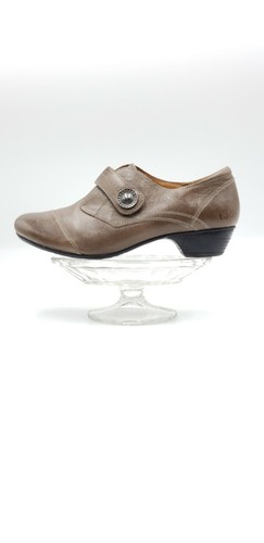TAOS Women Rhumba Taupe Leather Slip On Heel Cap Toe Shoe US Size 9 PreOwned - Picture 12 of 12