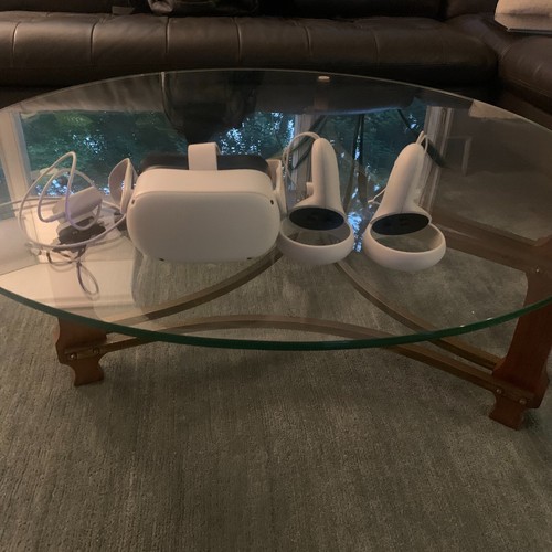 Oculus Quest 2 Meta Standalone VR Headset White, with Controllers and charger