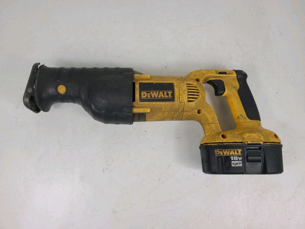 Dewalt Dc385 18 Volt Dewalt Sawzall DeWalt DC385 18V NiCd Cordless