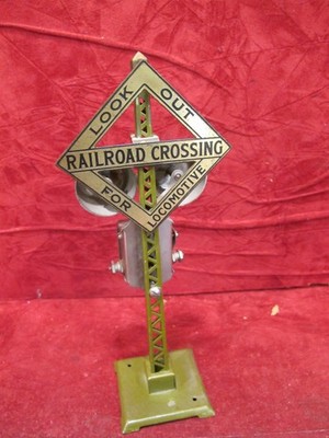 NICE Lionel #69 Electric Bell Ringing Rail Road Crossing Signal, green~works