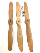 Lot modélisme vintage ancienne hélice avion Kyosho T2M .. aviation jeux RC avion