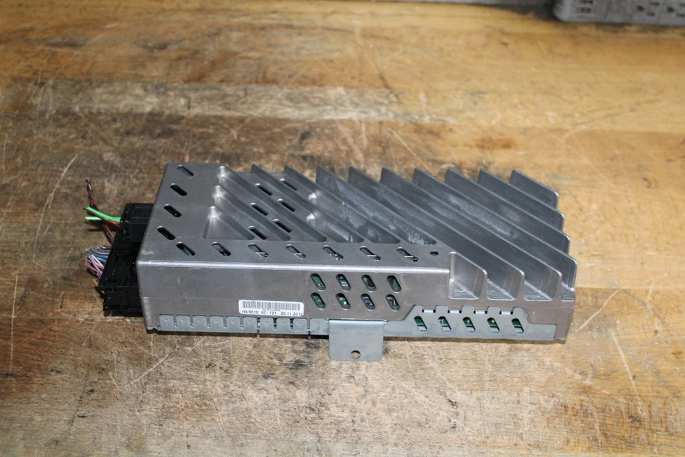 Amplificador de audio BMW F06 F10 F12 F13 2011-2019 528 535 550 M5 640 740 9292597 Foto 2 de 4