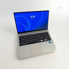 Samsung Galaxy Book Intel I5 2.4GHz 15.6 Mystic Silver NP750XDA 512GB SSD 8GB