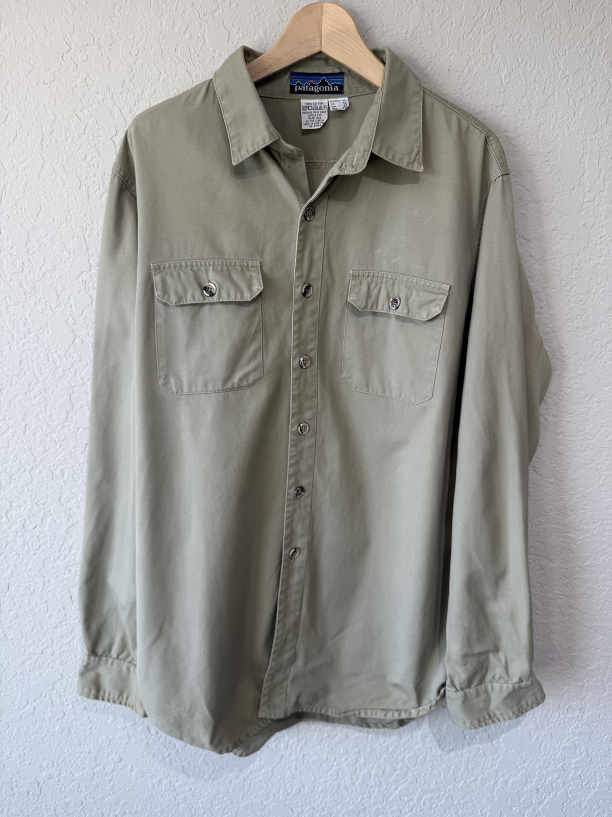 Vintage 1990s Patagonia Shirt Mens XL Tan Khaki Button Up Long Sleeve Outdoors