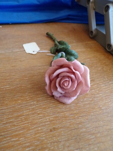 Choice SINGLE Royal Albert Old Country Roses Royal Doulton or Ganz Rose Bud/Rose - Picture 16 of 67