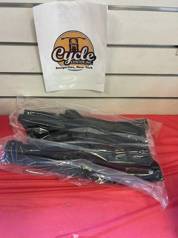 KYMCO MONGOOSE 250/270/300, MAXXER 250/300 REAR SKID PLATE 4052A-LBA7-910 - Image 2 of 2