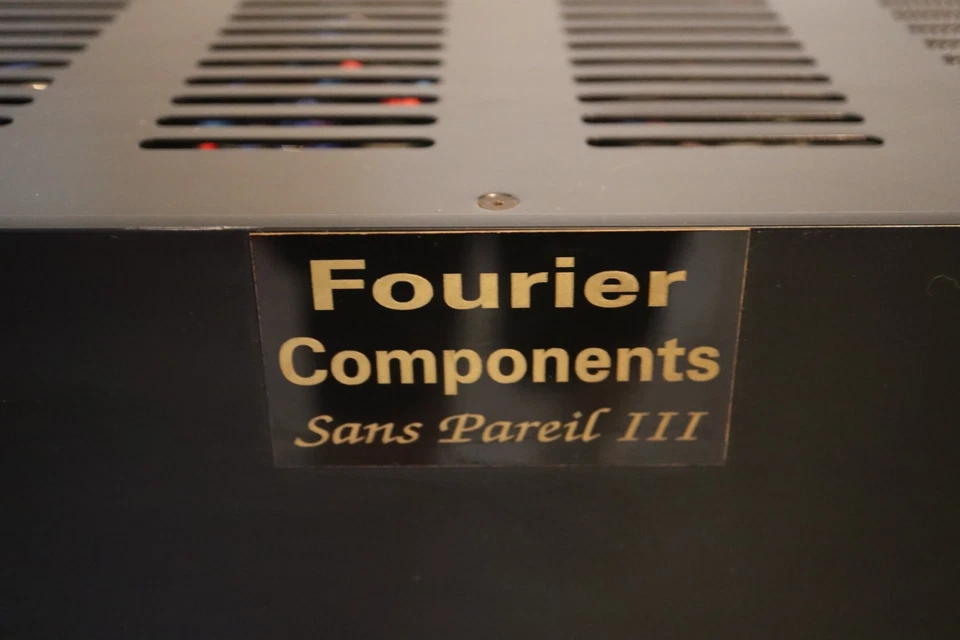 Par de amplificadores sem transformador de saída Fourier Sans Pariel III (amplificadores OTL)==Raro! - Imagem 3 de 4