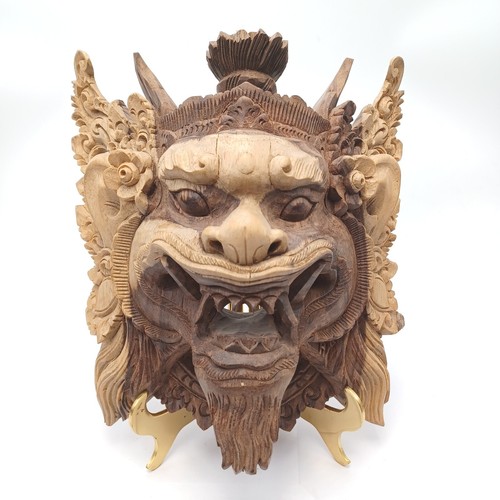 Hand Carved Wood Balinese Indonesian Wall Mask. Awesome piece #7. Pre-owned
