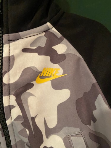 Nike Gray Camo/Black Zippered Top 6 Month *NEW W/Tags* rrr1 - Picture 2 of 5