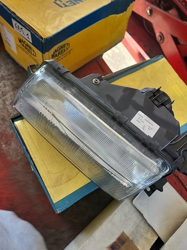 FANALE ANTERIORE SINISTRO OPEL VECTRA M. Marelli CARELLO 712054058650 54058650 - Imagen 5 de 10