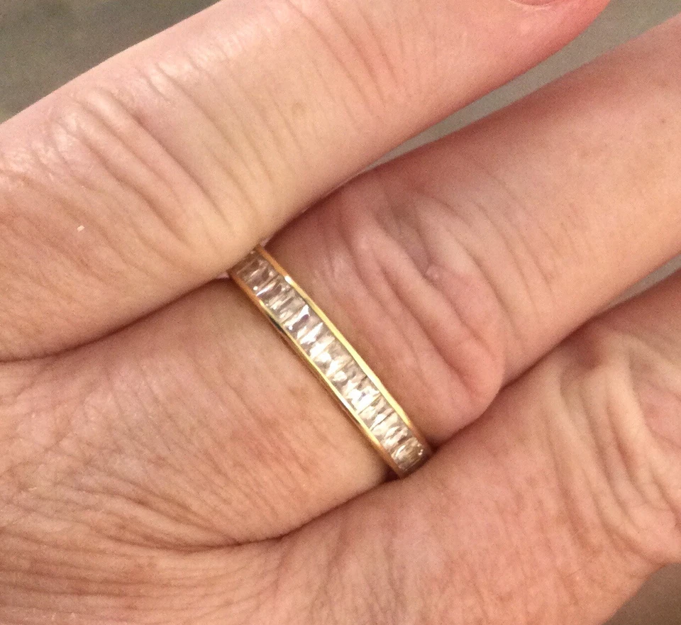 Vintage Jewelry Gold Band Ring with White Diamonds Antique Deco Jewelry size R - Image 3 of 4