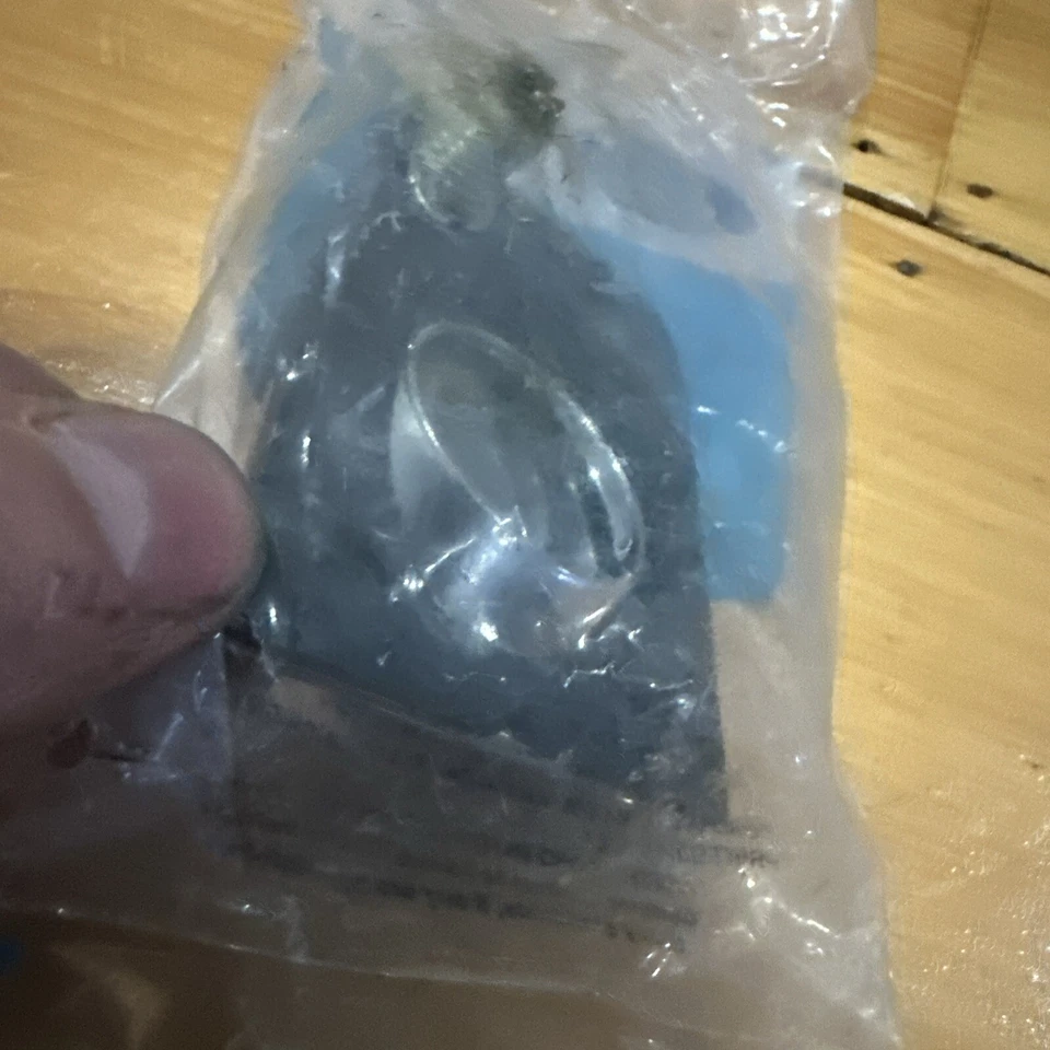 Cubierta de bloqueo de maletero Ford 1984-92 Lincoln Mark VII LSC RARA F0LY-6343600-B nueva de stock Foto 3 de 4