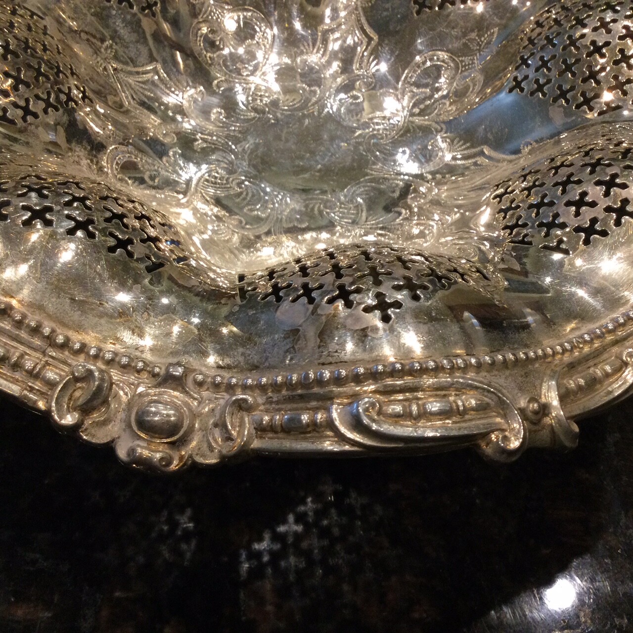 Picture 4 of 9
