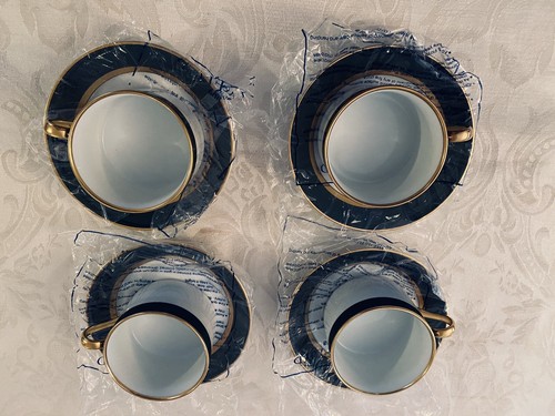 FITZ & FLOYD RENAISSANCE DARK GREEN (set of 4) CUPS AND SAUCERS New - Picture 2 of 9