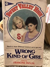 WRONG KIND OF GIRL  SWEET VALLEY HIGH Francine Pascal #10 Series Wakefield Twins