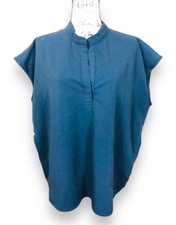 FIGS Technical Collection Women  s Sea Blue V-Neck Scrub Top Size XL Pockets