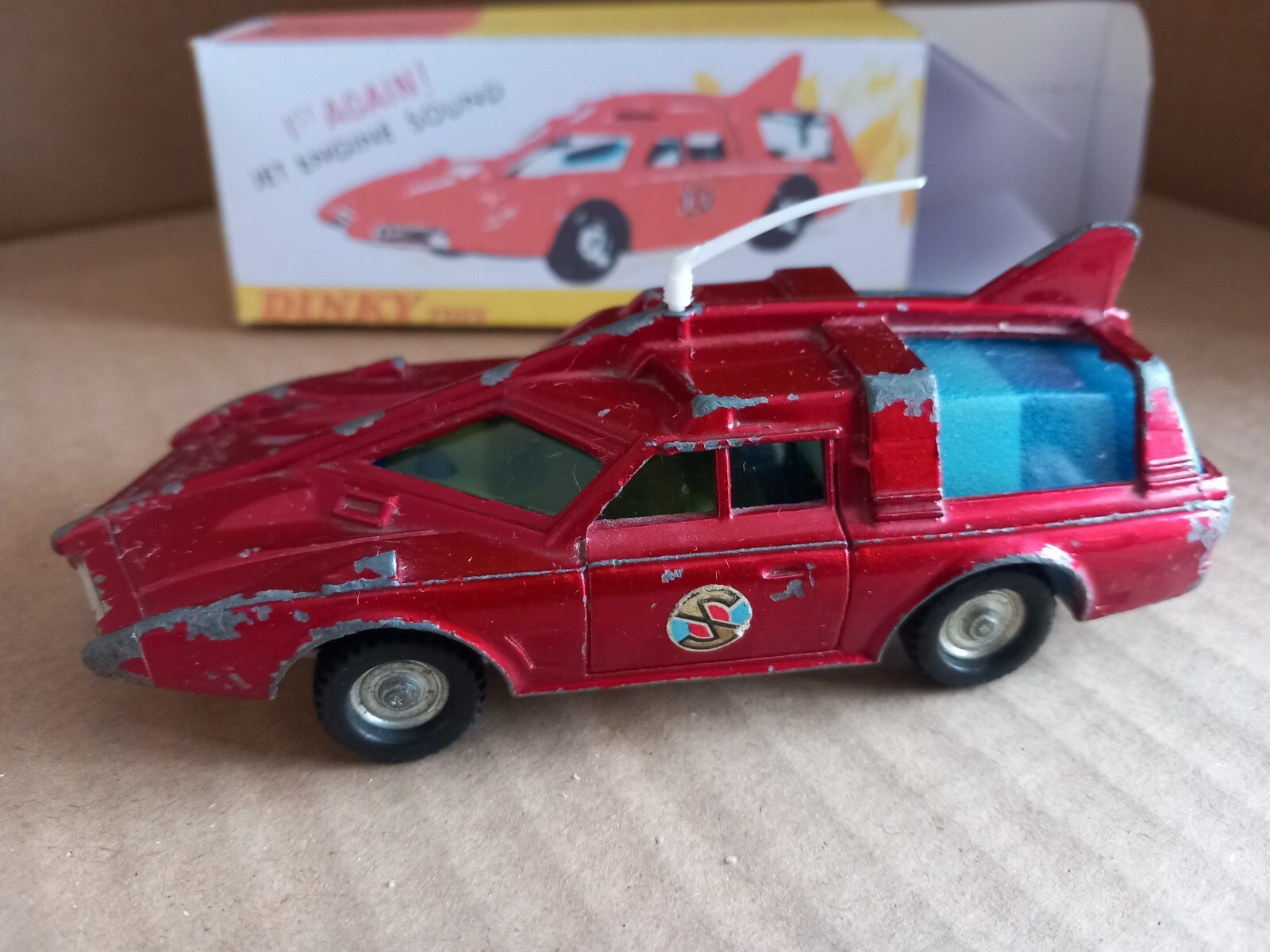 Dinky 103, Spectrum Patrol Car - Free Price Guide & Review